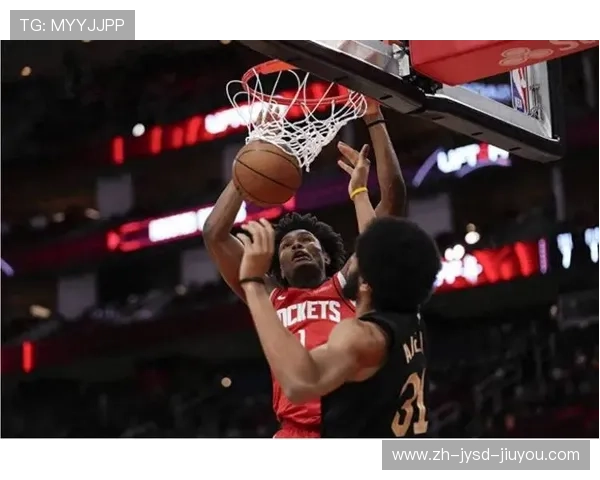 火箭队对阵骑士比赛分析：詹姆斯对决火箭核心